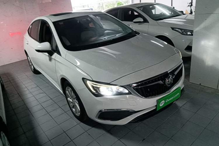 Used Buick Verano 2019 Sedan 15S Automatic Leading Model Front Right 45 Deg