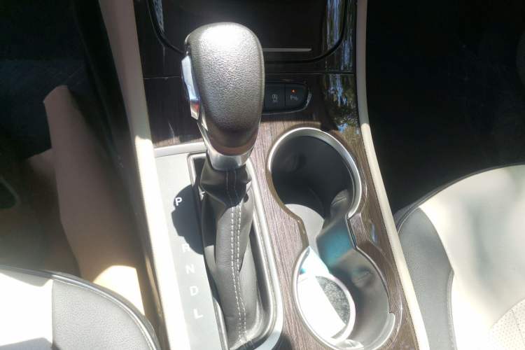 Used Buick Verano 2019 Sedan 15S Automatic Entry Model Gear Lever