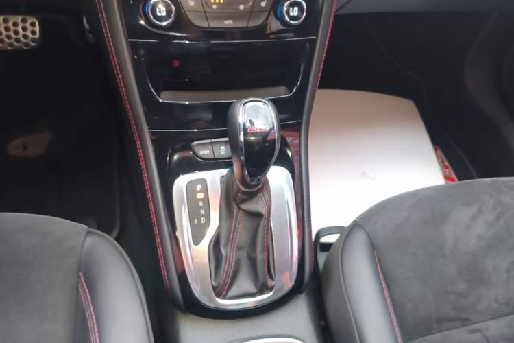 Used Buick Verano 2019 Hatchback GS 20T Dual-Clutch Leading Model Gear Lever