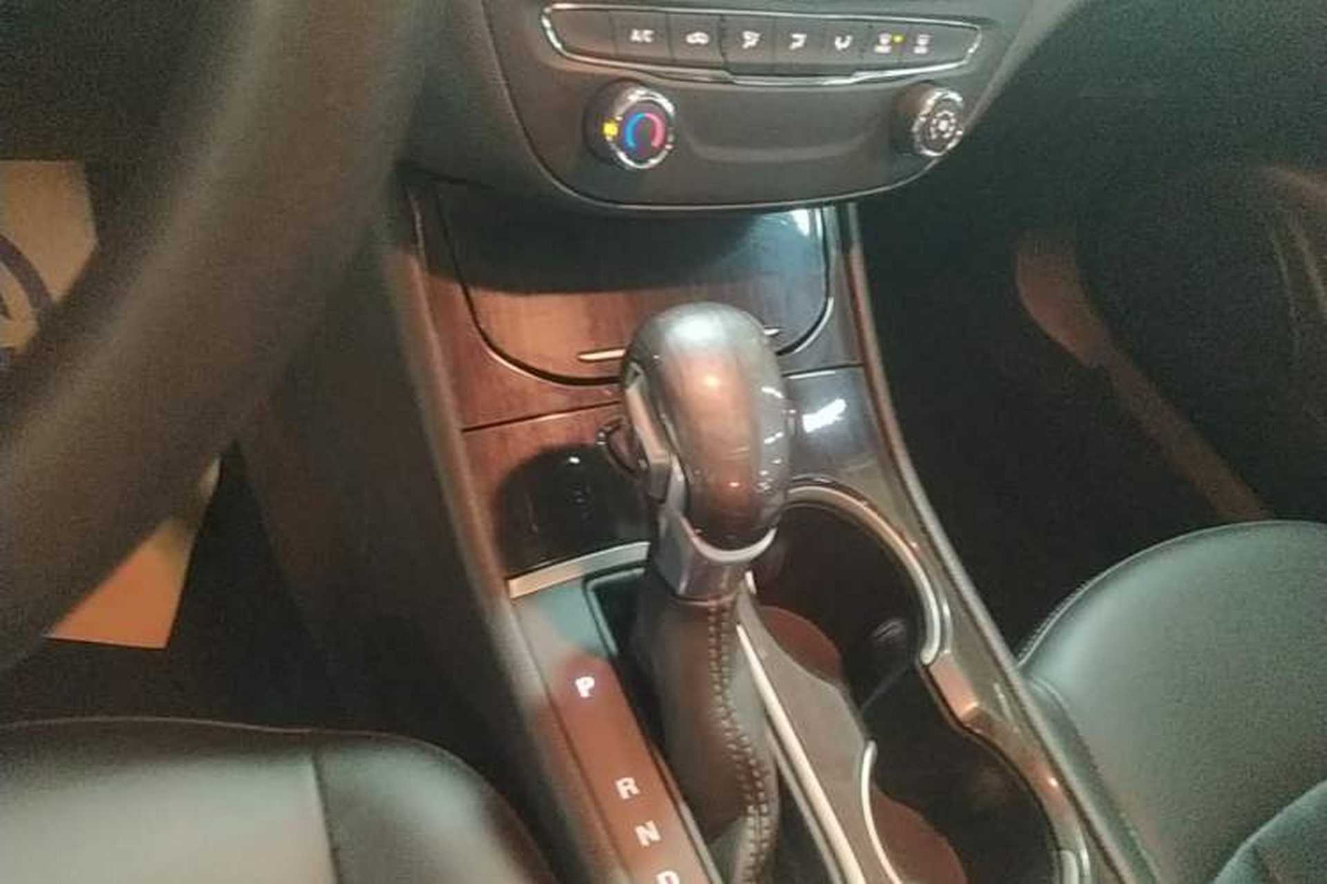 Used Buick Verano 2019 Sedan 20T Dual-Clutch Leading Model Gear Lever