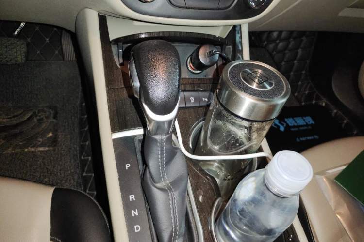 Used Buick Verano 2019 Sedan 15S Automatic Leading Model Gear Lever