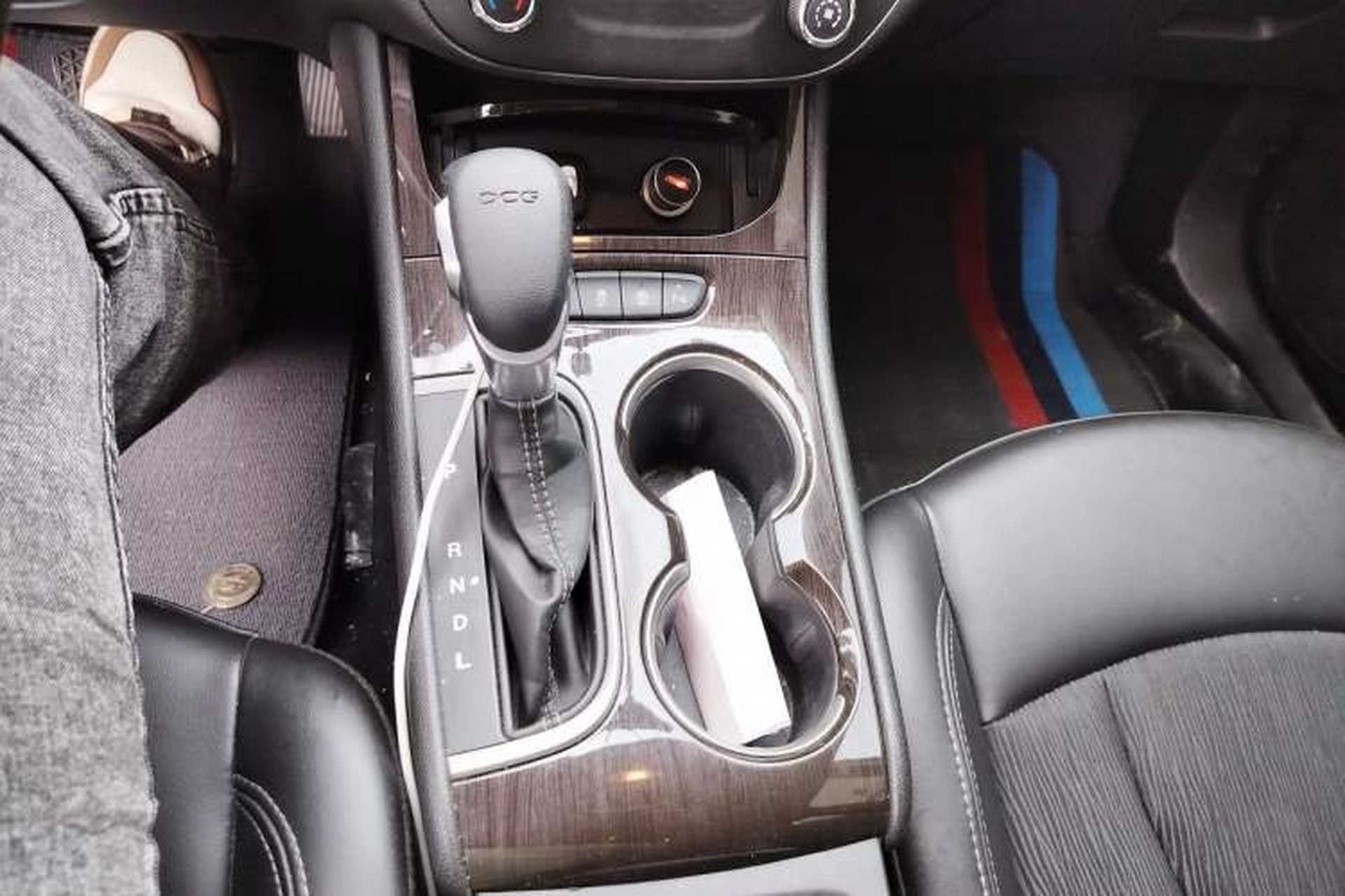 Used Buick Verano 2019 Sedan 20T Dual-Clutch Leading Model Gear Lever