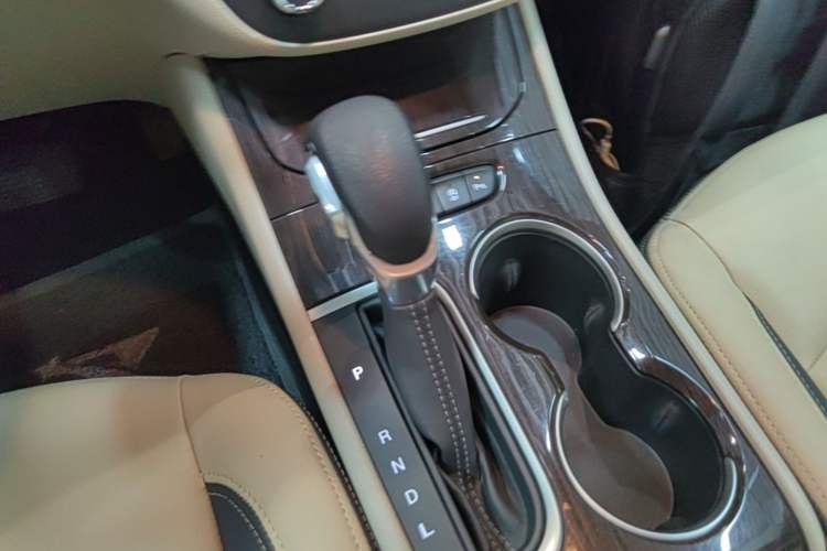Used Buick Verano 2019 Sedan 15S Automatic Entry Model Gear Lever