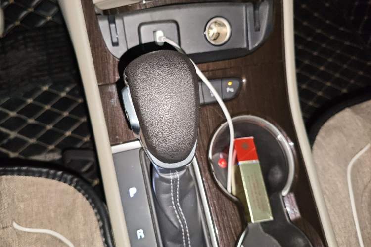 Used Buick Verano 2019 Sedan 15S Automatic Entry Model Gear Lever
