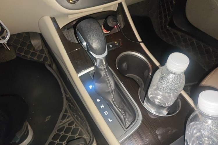 Used Buick Verano 2019 Sedan 15S Automatic Entry Model Gear Lever