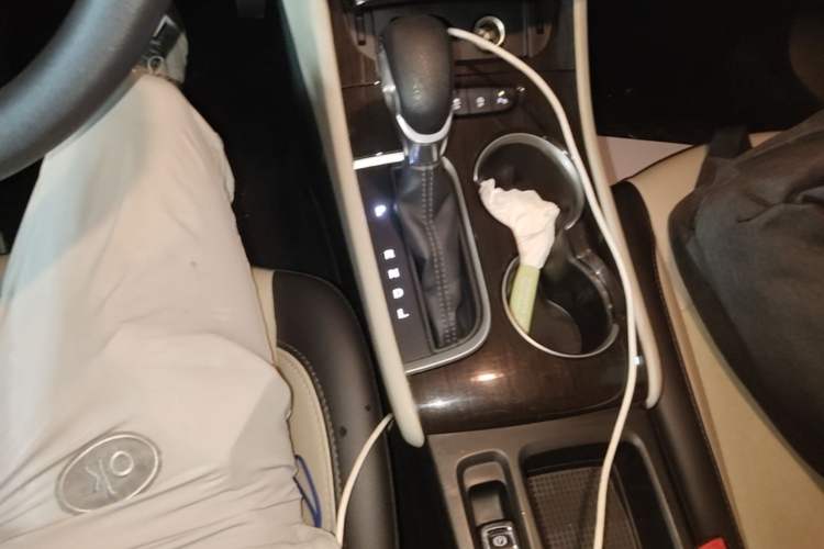Used Buick Verano 2019 Sedan 15S Automatic Leading Model Gear Lever
