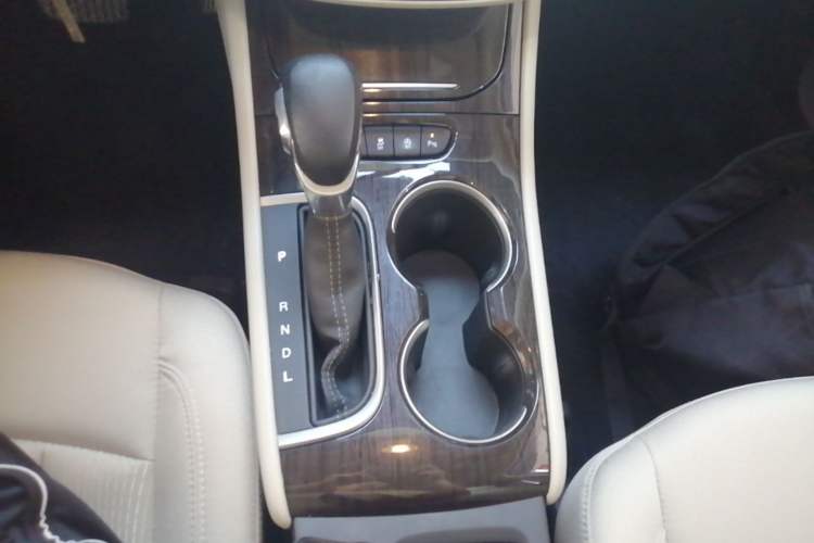 Used Buick Verano 2019 Sedan 15S Automatic Entry Model Gear Lever