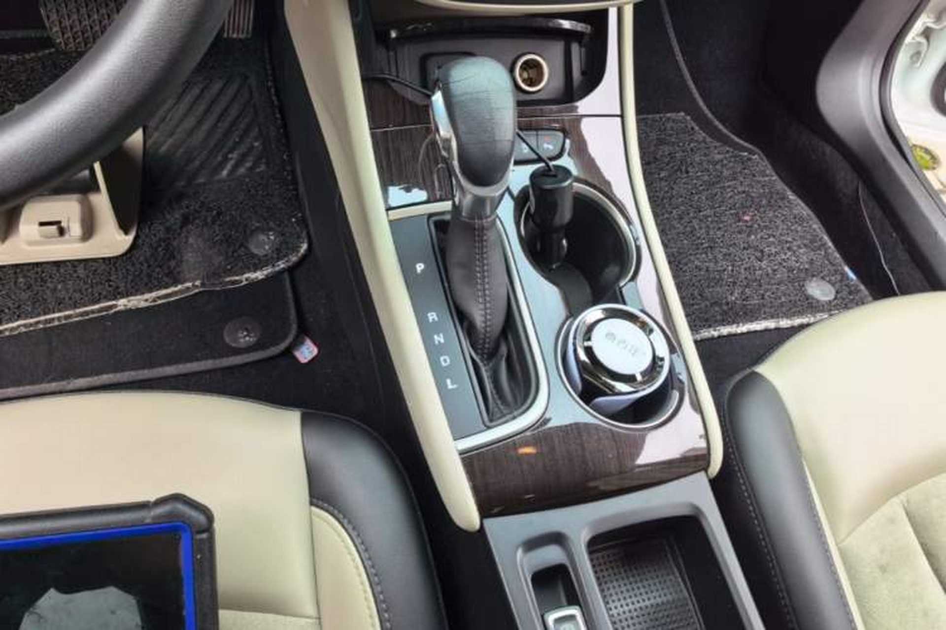Used Buick Verano 2019 Sedan 15S Automatic Leading Model Gear Lever