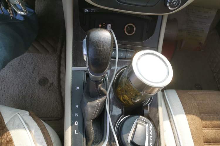 Used Buick Verano 2019 Sedan 15S Automatic Leading Model Gear Lever