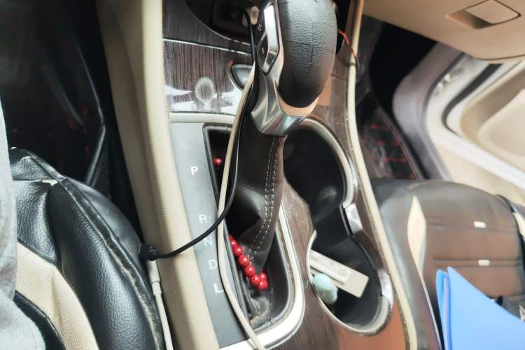 Used Buick Verano 2019 Sedan 15S Automatic Leading Model Gear Lever
