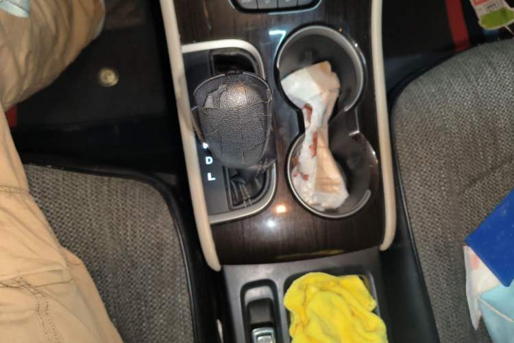 Used Buick Verano 2019 Sedan 15S Automatic Entry Model Gear Lever