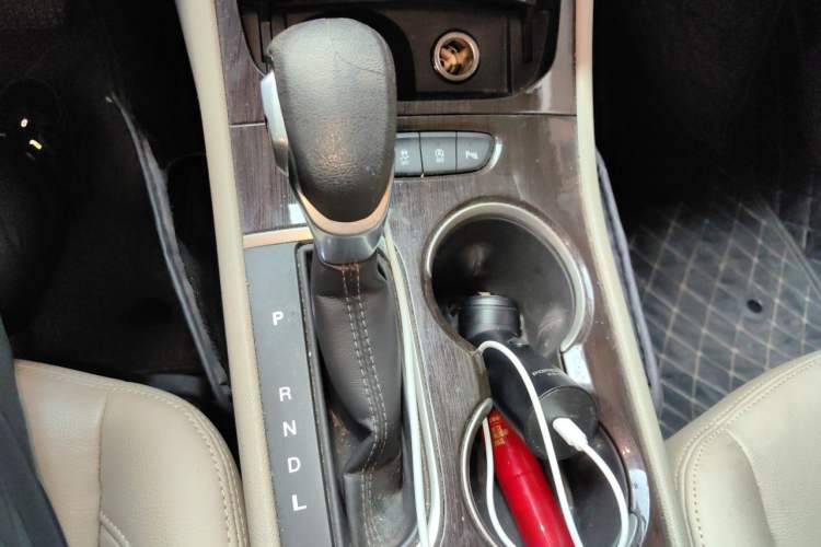 Used Buick Verano 2019 Sedan 15S Automatic Entry Model Gear Lever