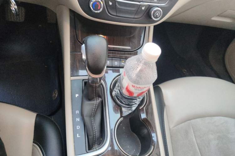 Used Buick Verano 2019 Sedan 15S Automatic Leading Model Gear Lever