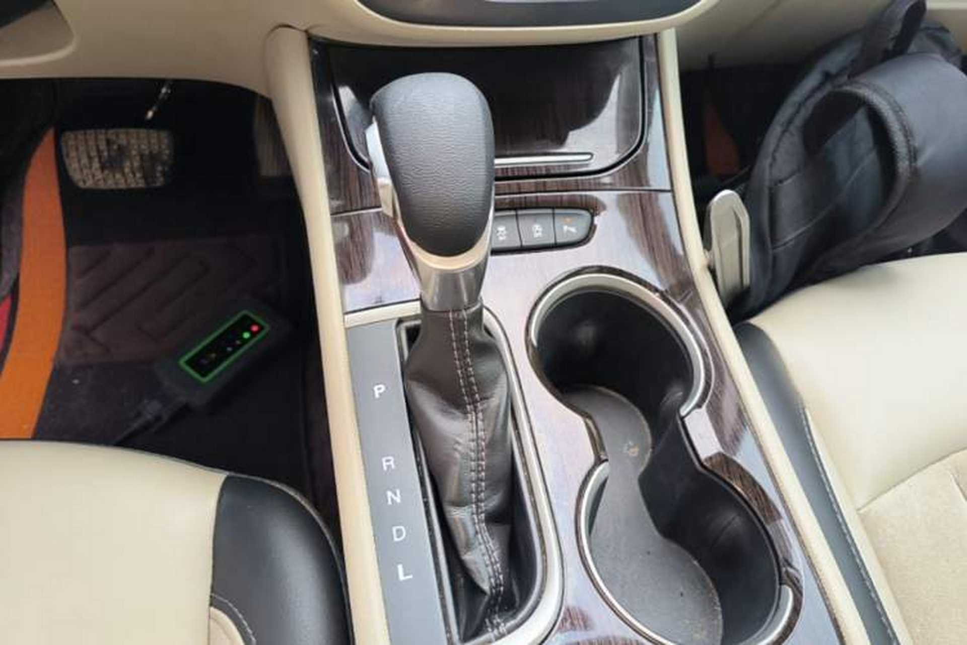 Used Buick Verano 2019 Sedan 15S Automatic Leading Model Gear Lever