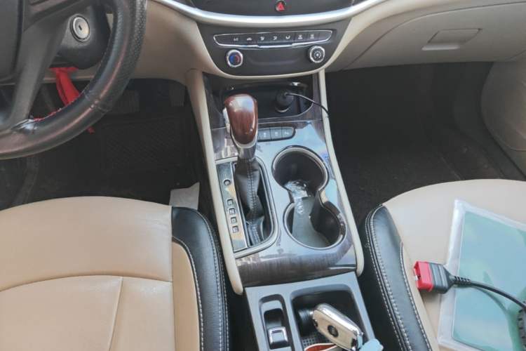 Used Buick Verano 2019 Sedan 15S Automatic Entry Model Gear Lever
