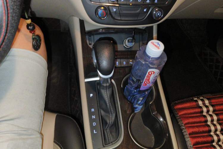 Used Buick Verano 2019 Sedan 15S Automatic Leading Model Gear Lever