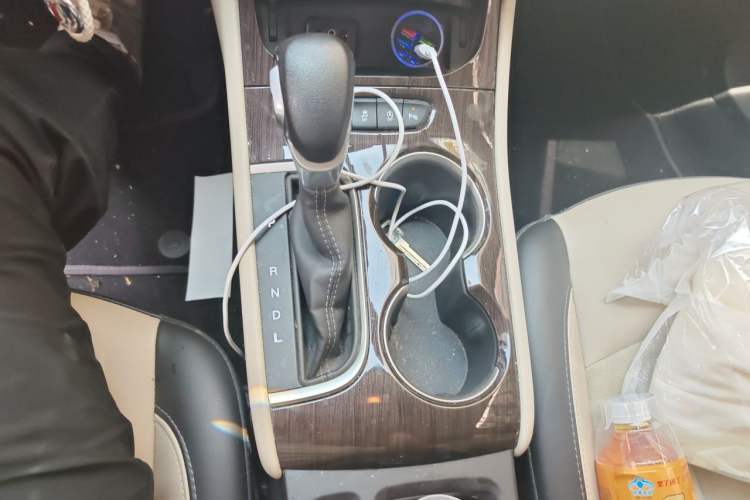 Used Buick Verano 2019 Sedan 15S Automatic Leading Model Gear Lever