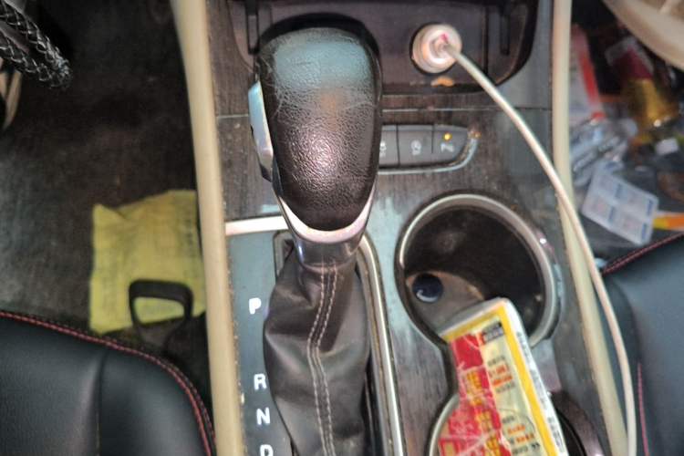 Used Buick Verano 2019 Sedan 15S Automatic Entry Model Gear Lever