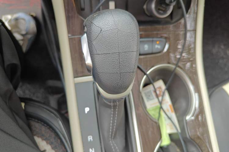 Used Buick Verano 2019 Sedan 15S Automatic Entry Model Gear Lever