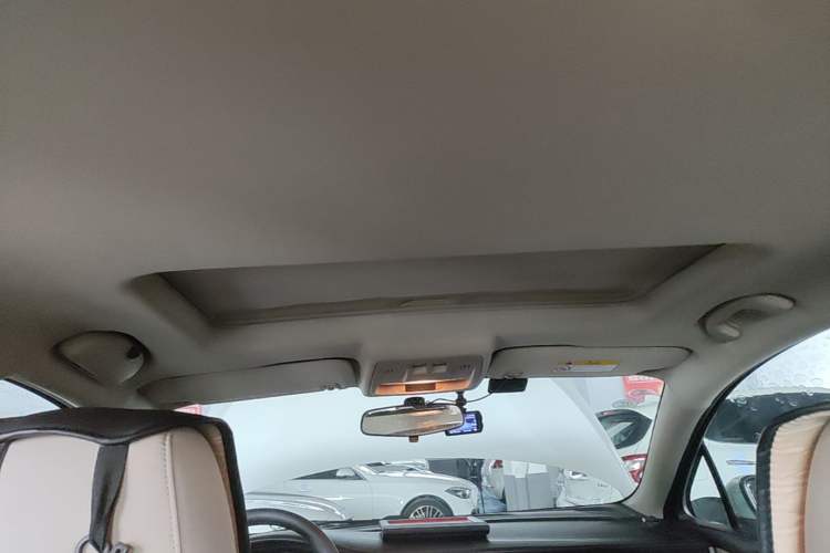 Used Buick Verano 2019 Sedan 15S Automatic Entry Model Headliner