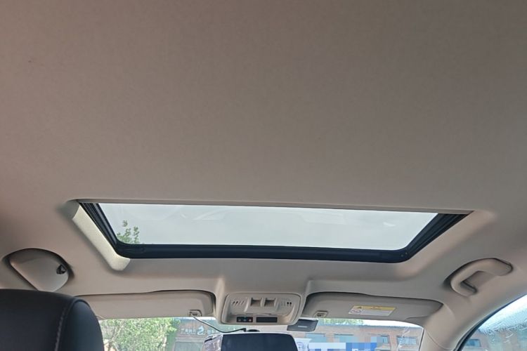 Used Buick Verano 2019 Sedan 20T Dual-Clutch Leading Model Headliner