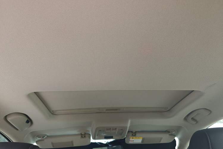 Used Buick Verano 2019 Sedan 15S Automatic Leading Model Headliner