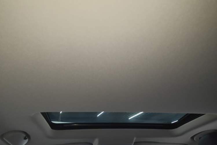 Used Buick Verano 2019 Sedan 20T Dual-Clutch Leading Model Headliner