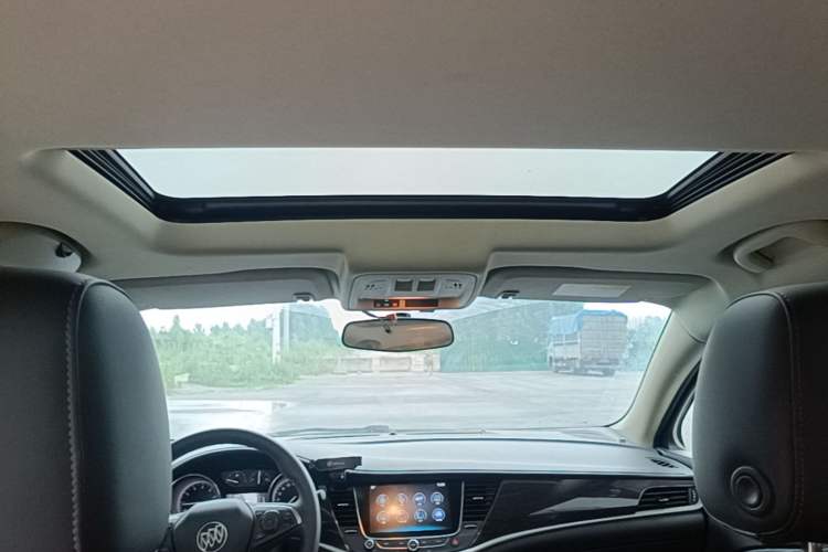 Used Buick Verano 2019 Sedan 20T Dual-Clutch Leading Model Headliner
