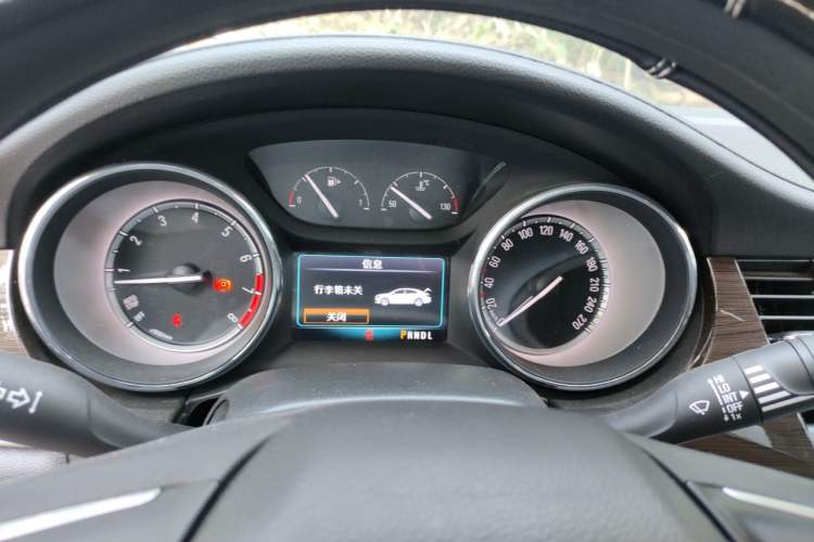 Used Buick Verano 2019 Sedan 20T Dual-Clutch Leading Model Instrument Cluster