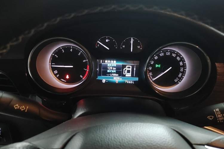 Used Buick Verano 2019 Sedan 20T Dual-Clutch Leading Model Instrument Cluster