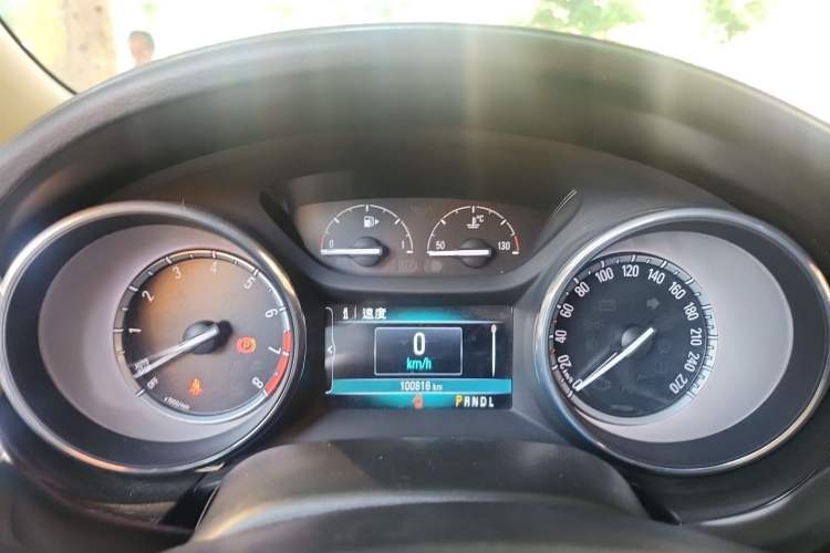 Used Buick Verano 2019 Sedan 20T Dual-Clutch Leading Model Instrument Cluster