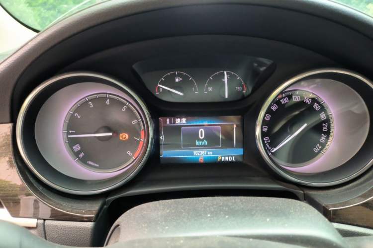 Used Buick Verano 2019 Sedan 20T Dual-Clutch Leading Model Instrument Cluster