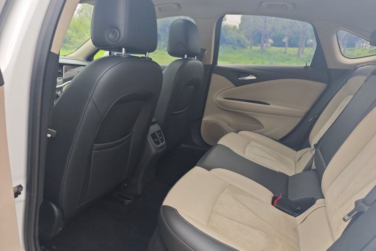 Used Buick Verano 2019 Sedan 15S Automatic Leading Model Interior 1