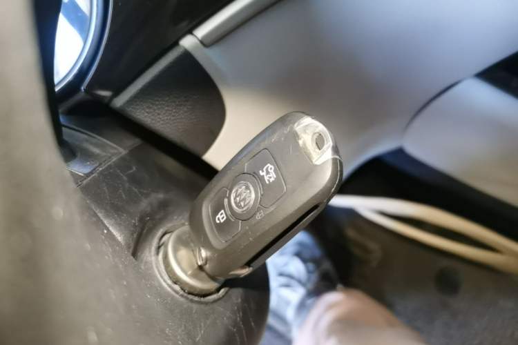 Used Buick Verano 2019 Sedan 15S Automatic Entry Model Interior 1