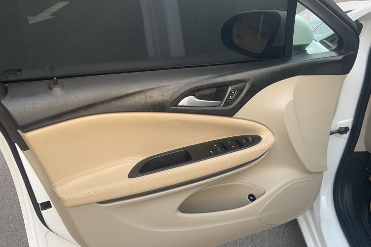 Used Buick Verano 2019 Sedan 15S Automatic Entry Model Interior 2