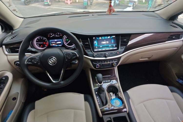 Used Buick Verano 2019 Sedan 15S Automatic Leading Model Interior 2