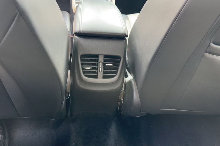 Used Buick Verano 2019 Sedan 15S Automatic Leading Model Interior 2