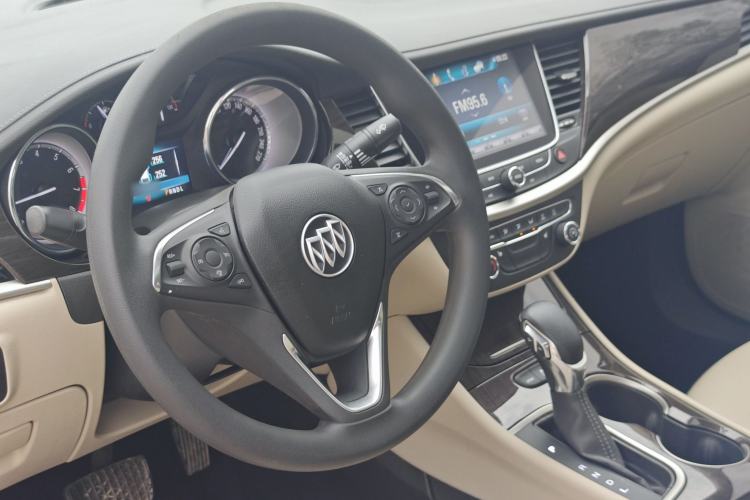 Used Buick Verano 2019 Sedan 15S Automatic Leading Model Interior 3