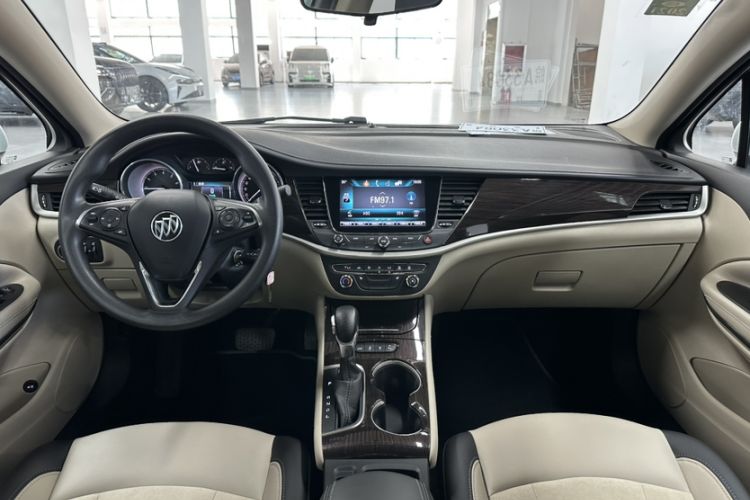 Used Buick Verano 2019 Sedan 15S Automatic Leading Model Interior 4