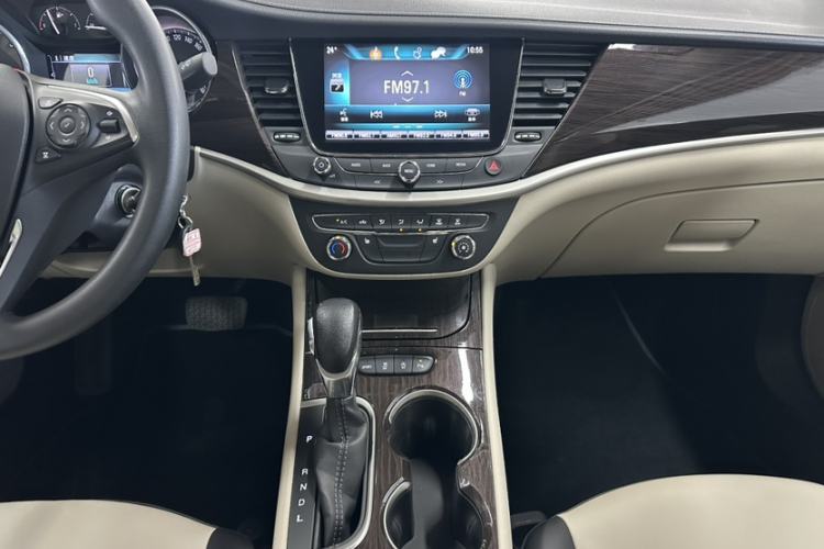 Used Buick Verano 2019 Sedan 15S Automatic Leading Model Interior 5