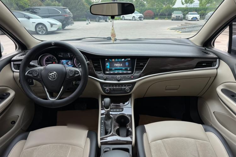 Used Buick Verano 2019 Sedan 15S Automatic Leading Model Interior 5
