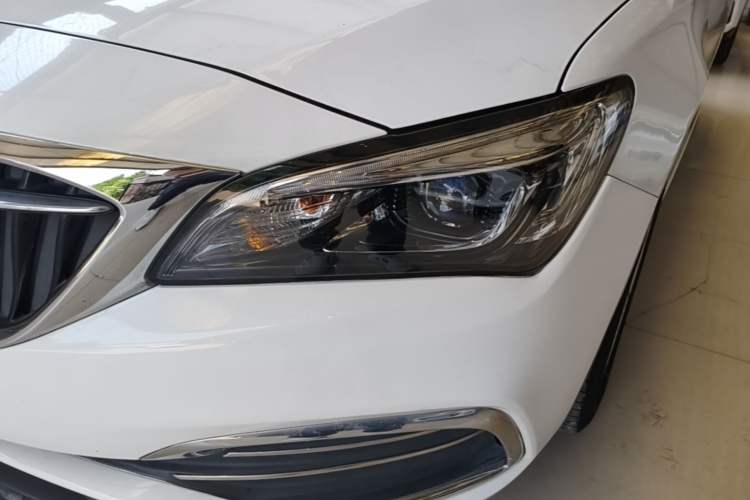 Used Buick Verano 2019 Sedan 15S Automatic Leading Model Left Front Headlight