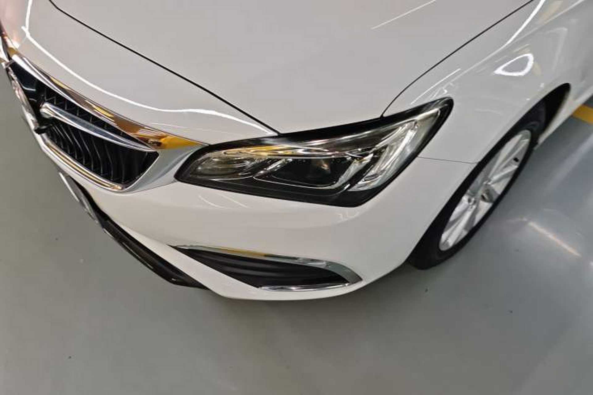 Used Buick Verano 2019 Sedan 15S Automatic Leading Model Left Front Headlight