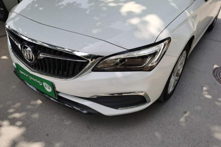 Used Buick Verano 2019 Sedan 15S Automatic Leading Model Left Front Headlight