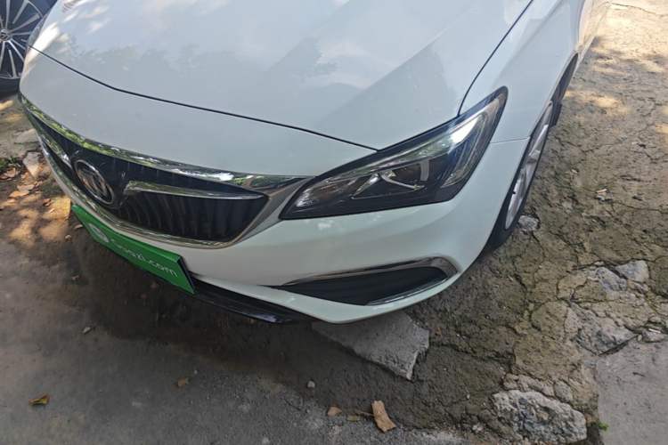 Used Buick Verano 2019 Sedan 15S Automatic Entry Model Left Front Headlight