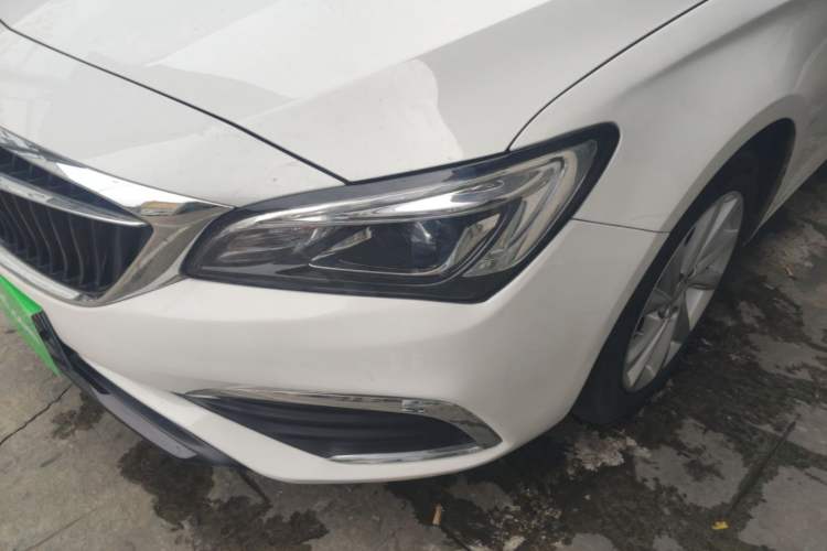 Used Buick Verano 2019 Sedan 15S Automatic Leading Model Left Front Headlight