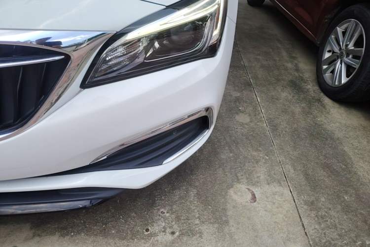 Used Buick Verano 2019 Sedan 15S Automatic Leading Model Left Front Headlight