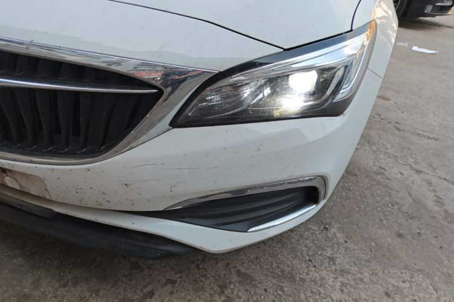Used Buick Verano 2019 Sedan 20T Dual-Clutch Leading Model Left Front Headlight