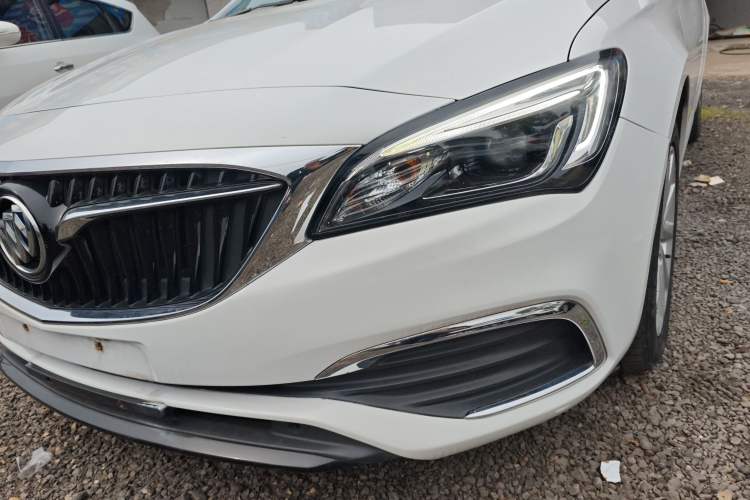 Used Buick Verano 2019 Sedan 15S Automatic Leading Model Left Front Headlight