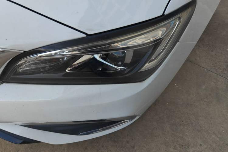 Used Buick Verano 2019 Sedan 15S Automatic Entry Model Left Front Headlight